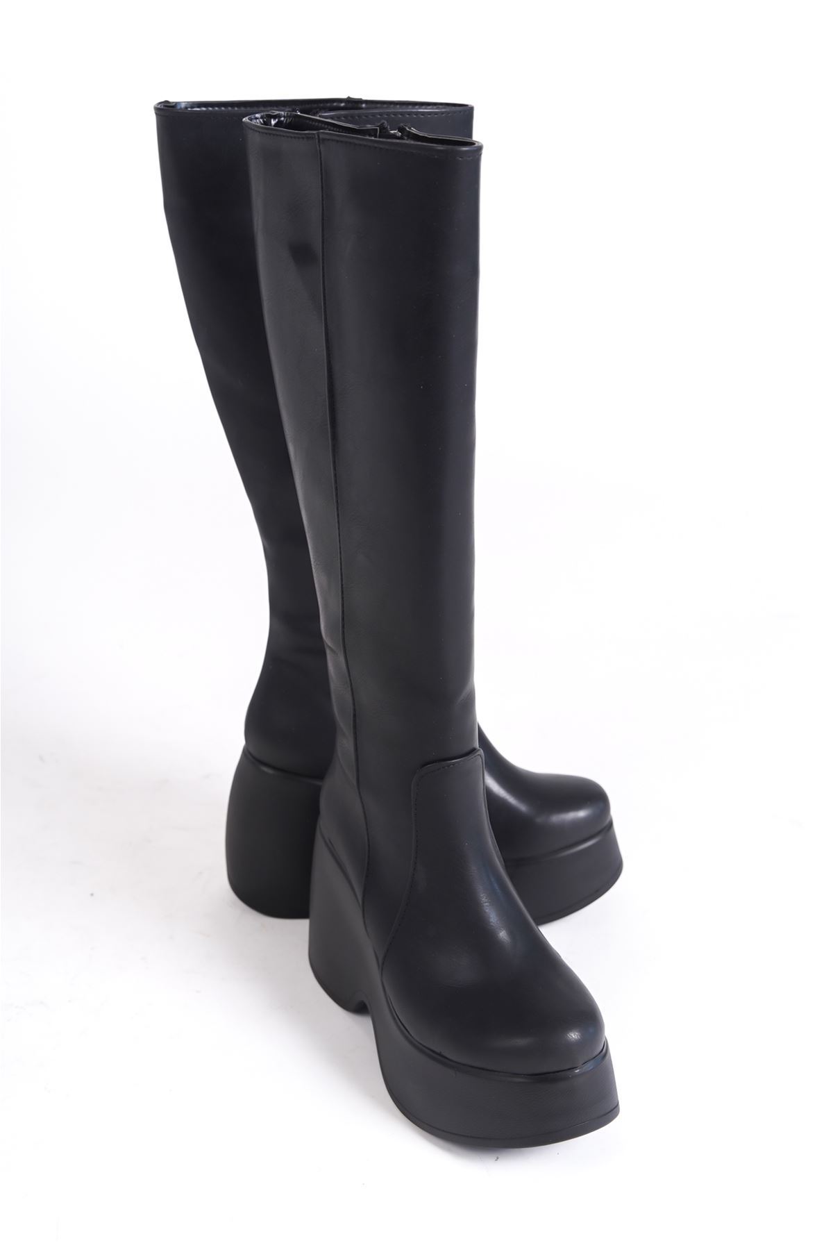 Toffy Siyah Mat Deri Platform Topuklu Kadın Çizme