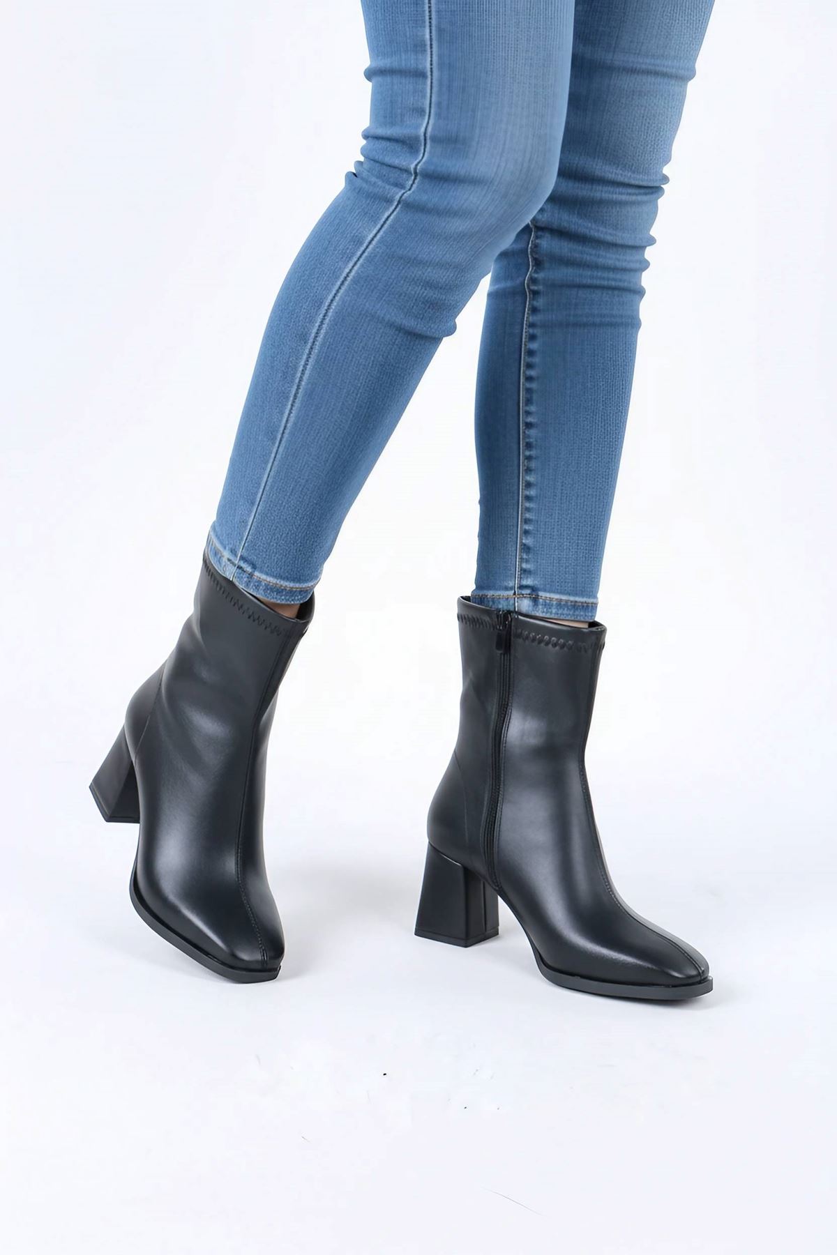 Jineen Siyah Fermuarlı Topuklu Kadın Bot