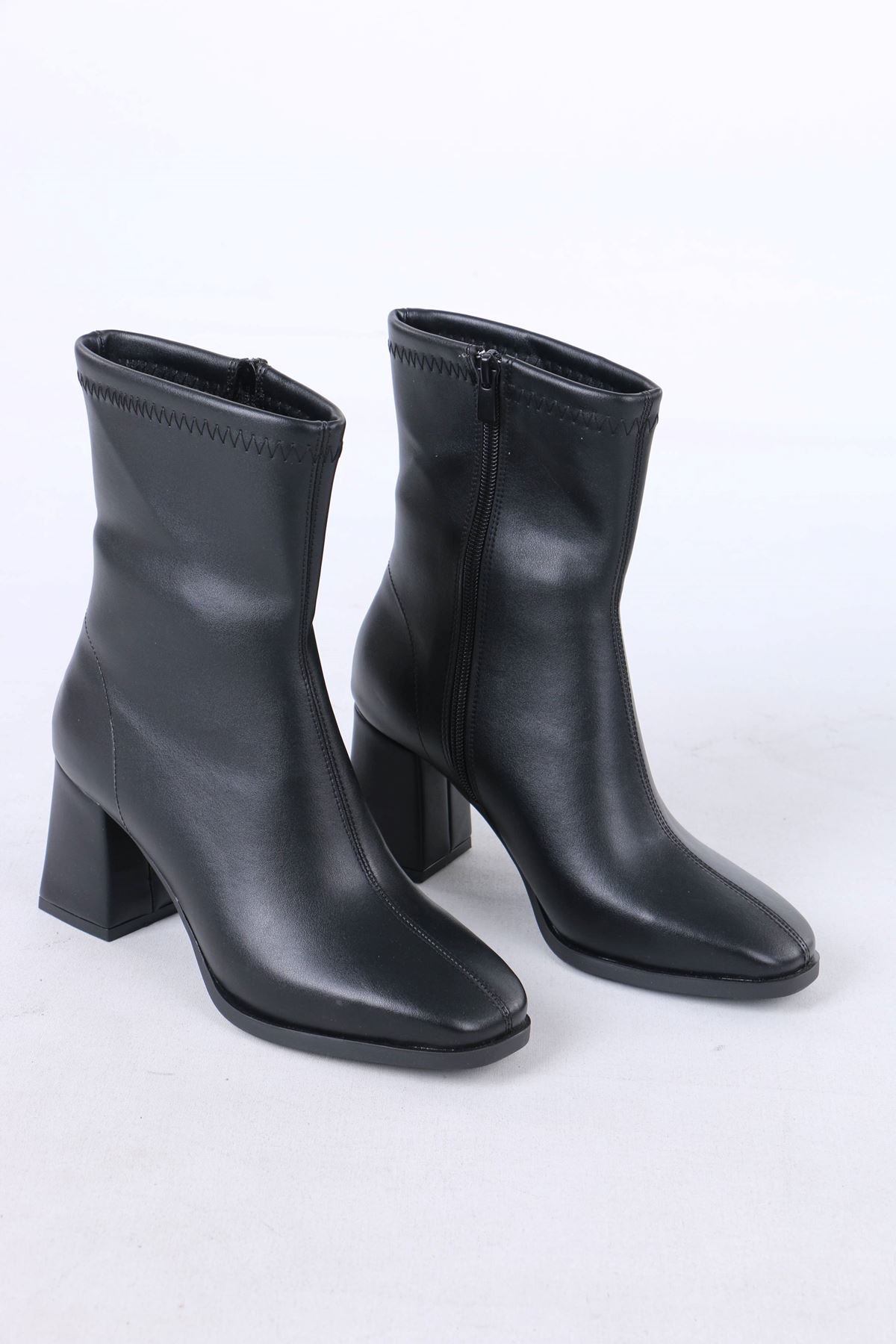 Jineen Siyah Fermuarlı Topuklu Kadın Bot