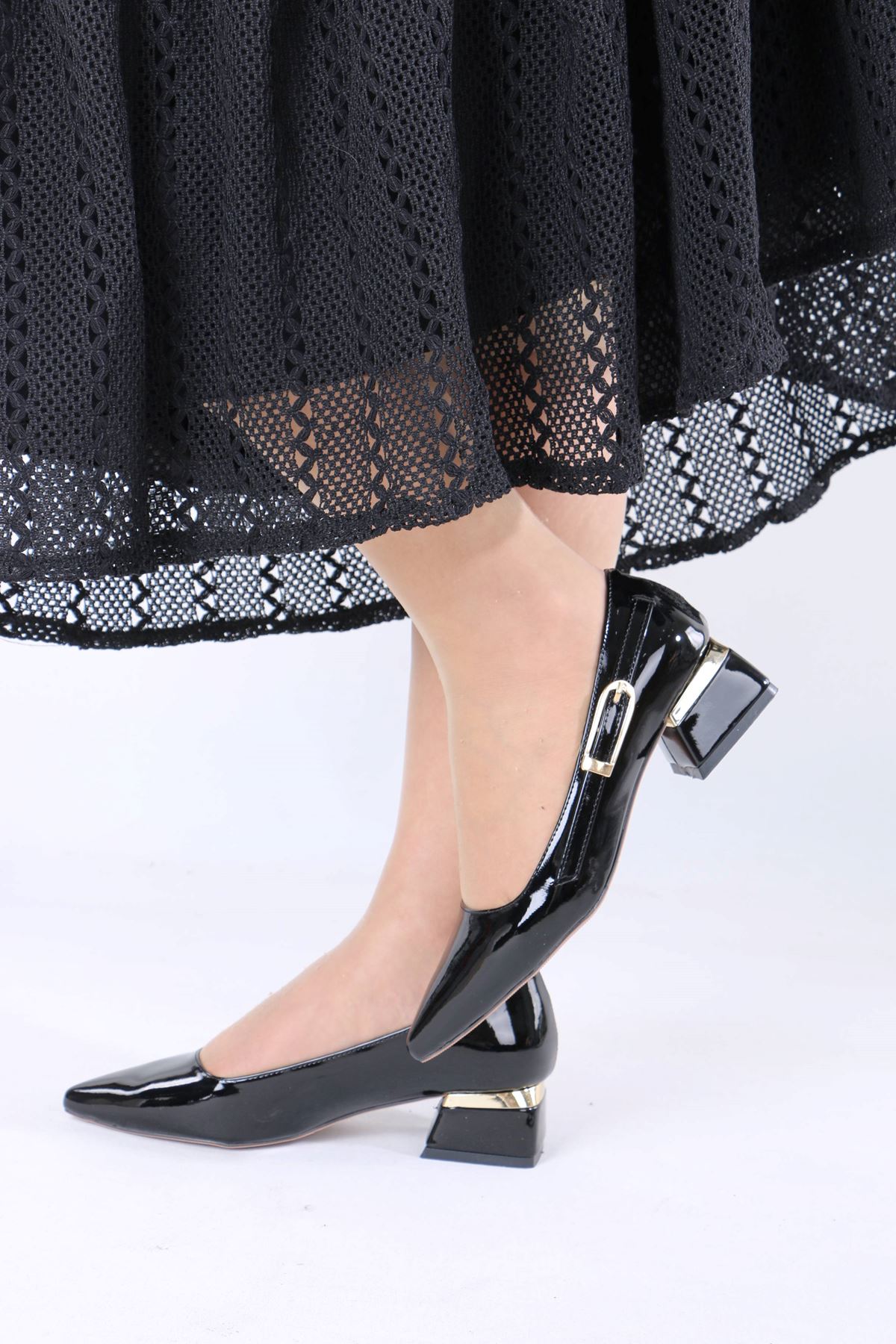 Zailor Siyah Rugan Tokalı Topuklu Kadın Ayakkabı