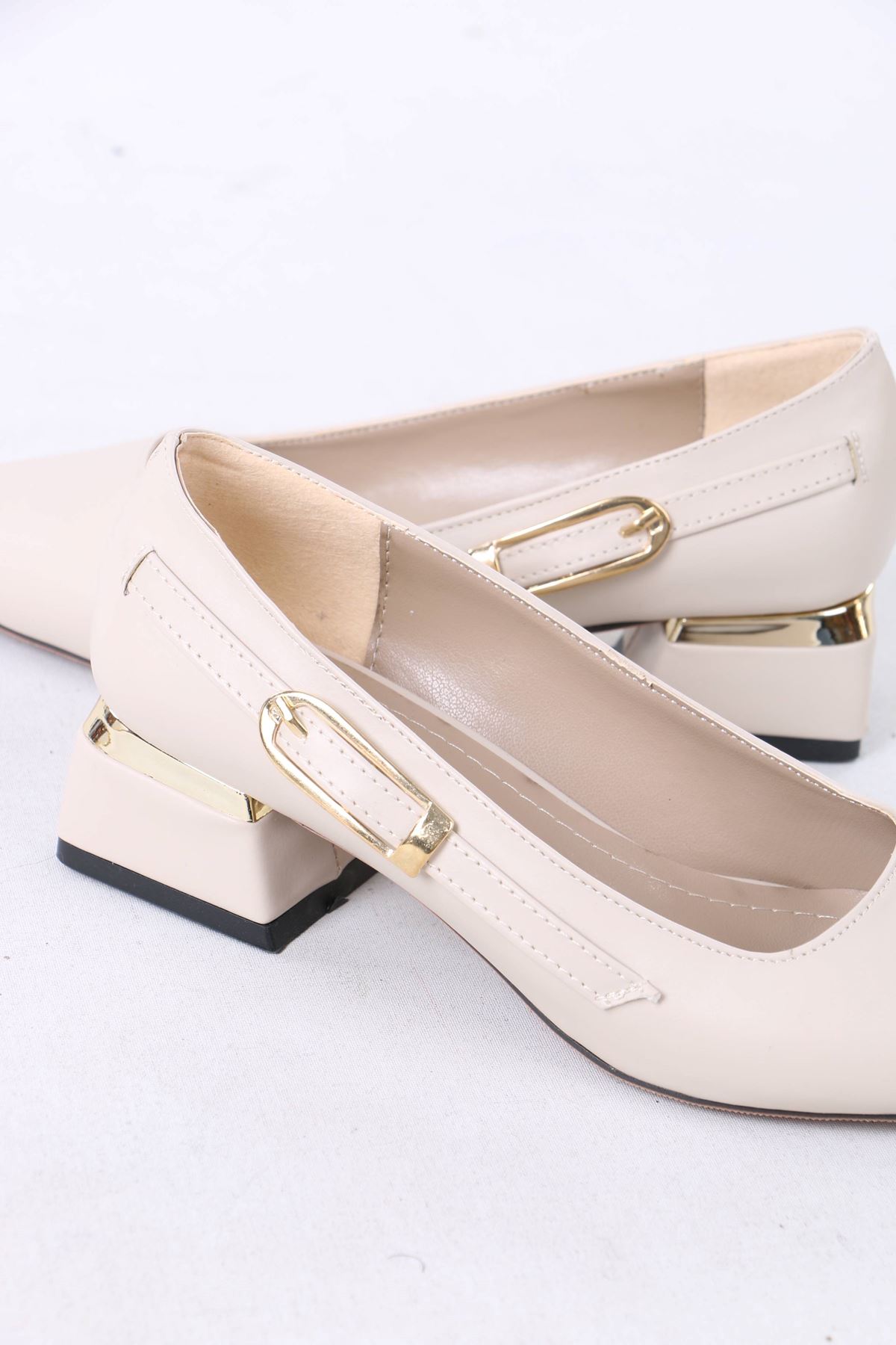 Zailor Bej Mat Deri Tokalı Topuklu Kadın Ayakkabı