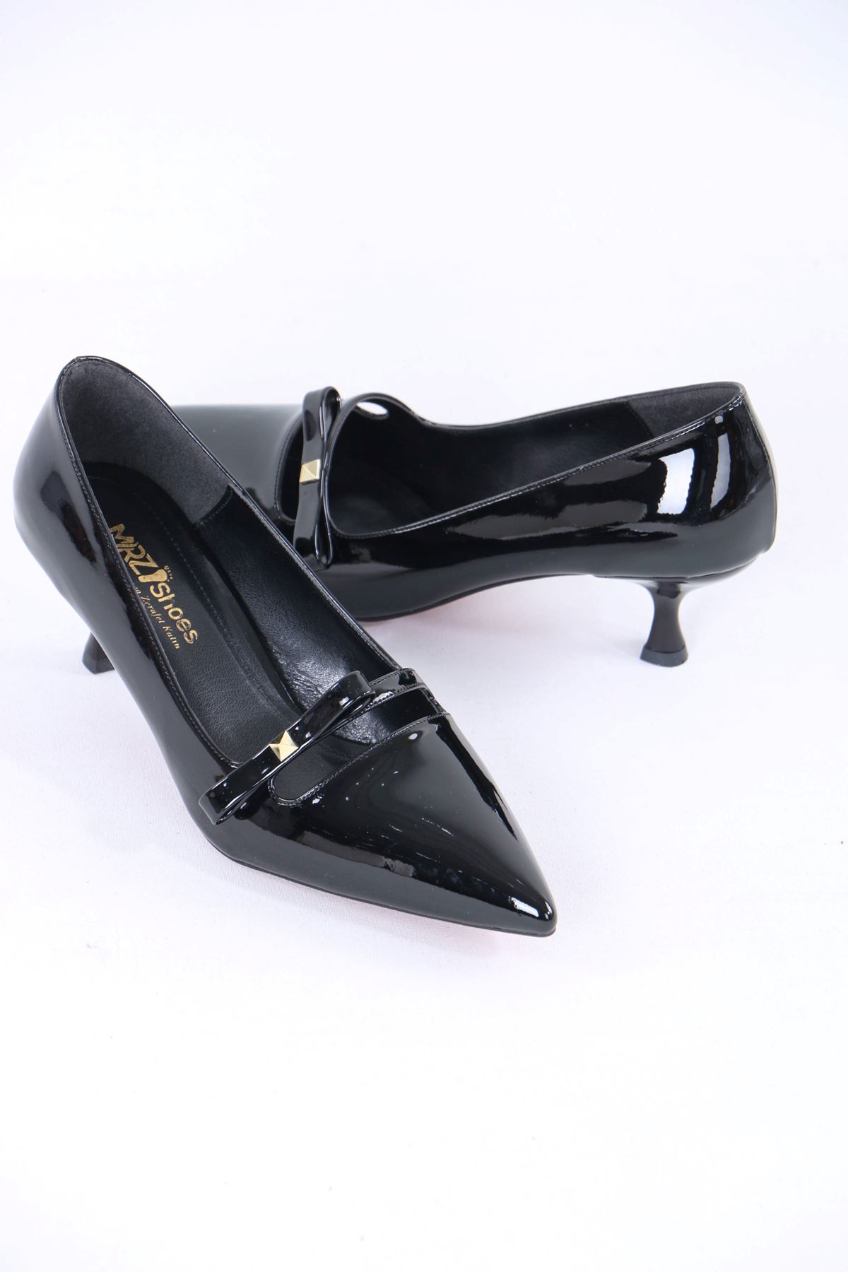 Larue Siyah Rugan Tokalı Topuklu Kadın Ayakkabı