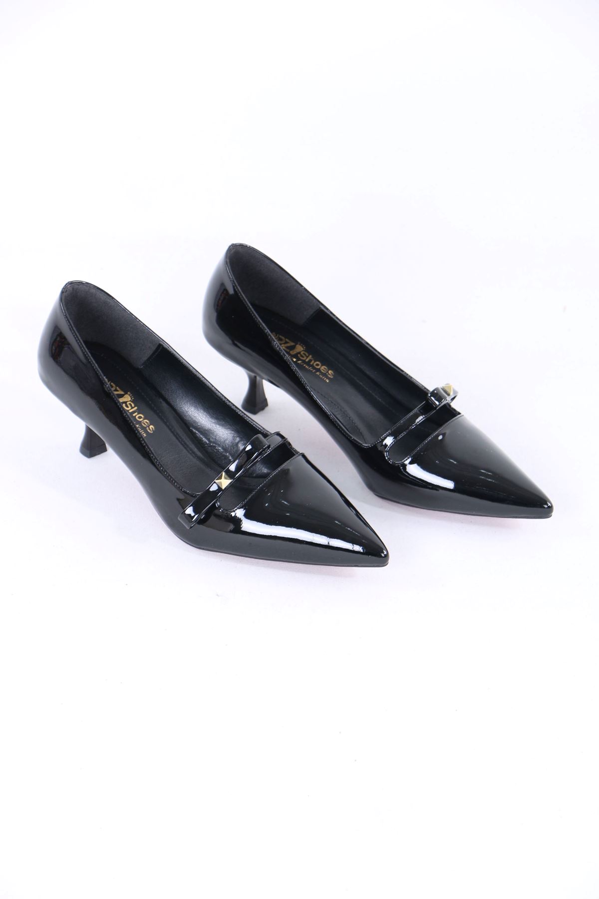 Larue Siyah Rugan Tokalı Topuklu Kadın Ayakkabı