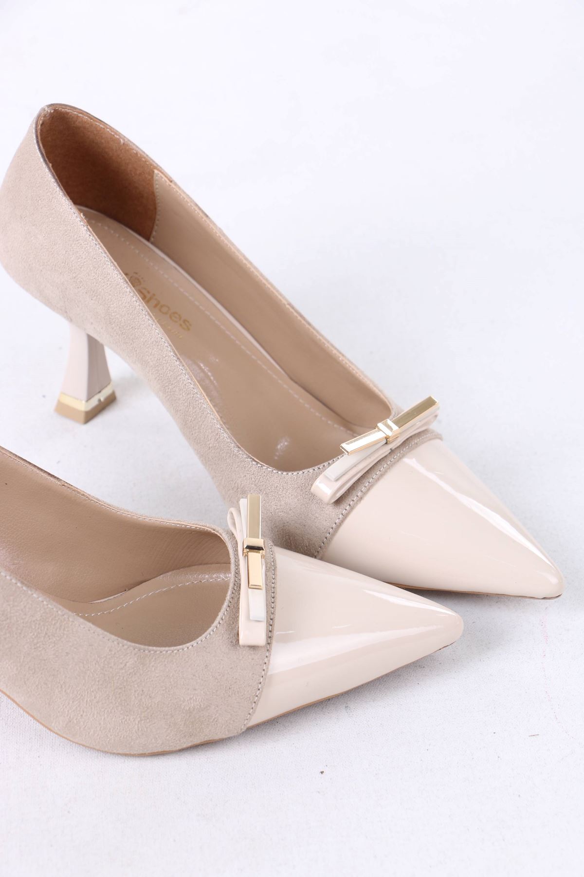 Lunete Bej Rugan Süet Tokalı Topuklu Kadın Ayakkabı