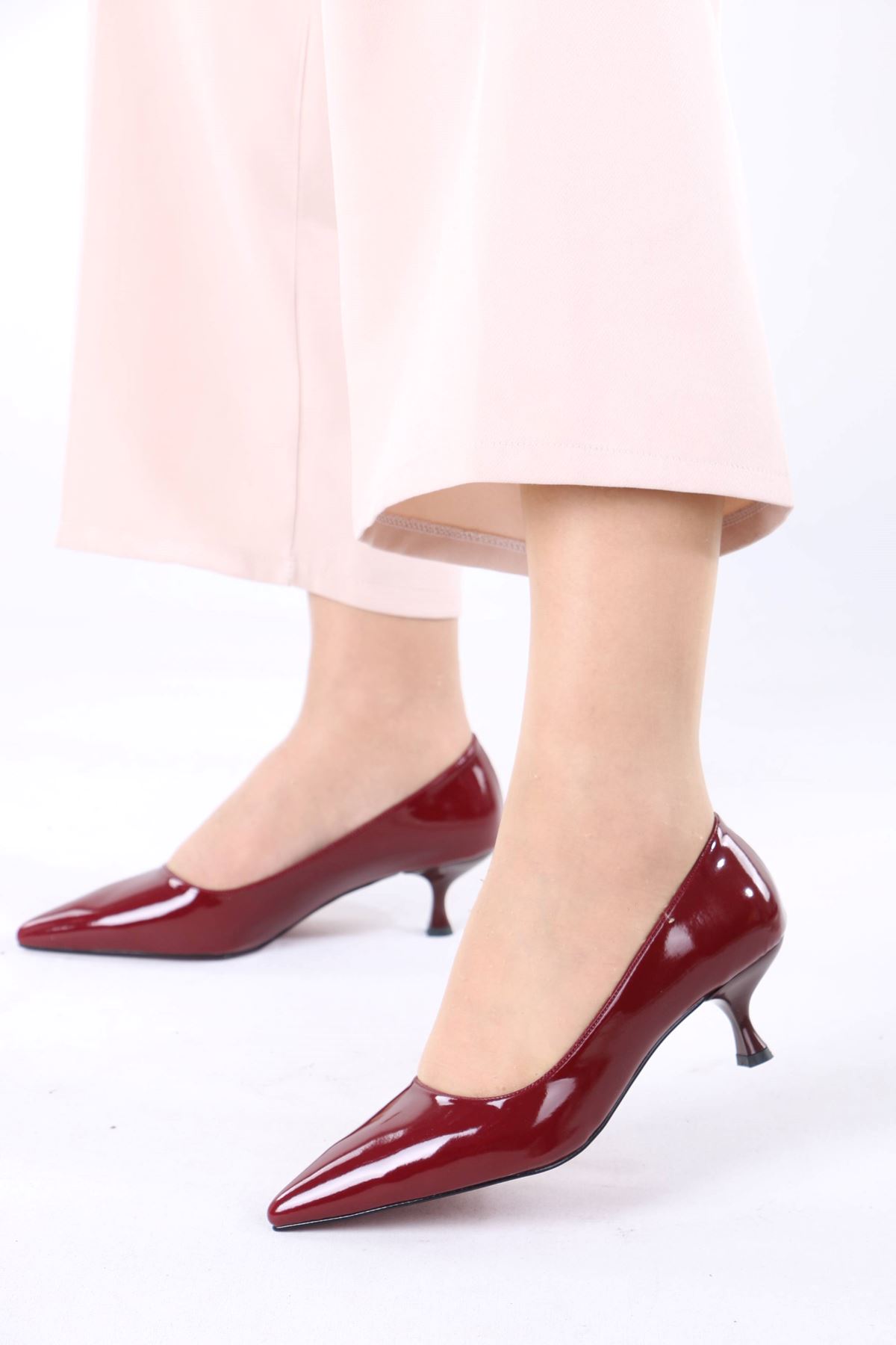 Mauger Bordo Rugan Topuklu Kadın Ayakkabı