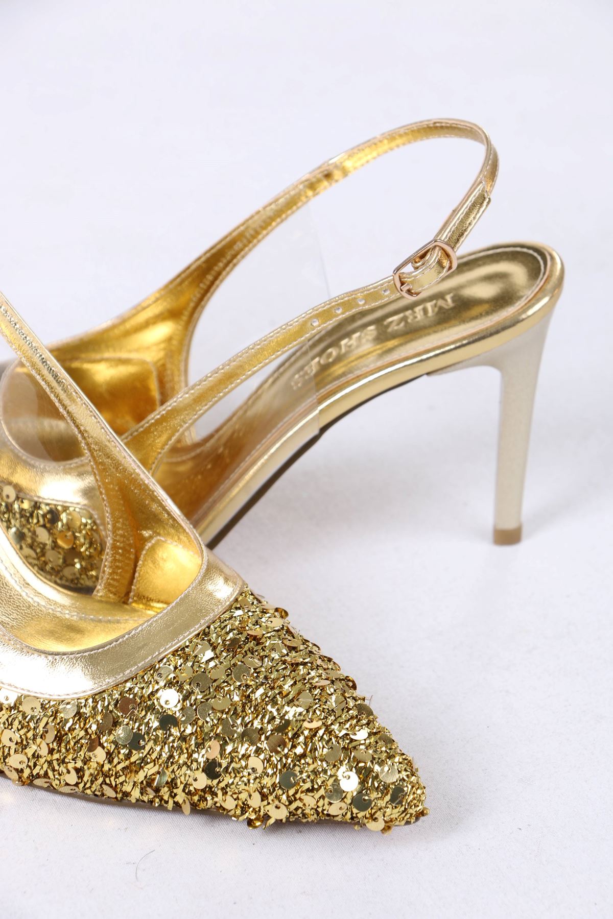 Lela Gold Pullu Topuklu Kadın Ayakkabı