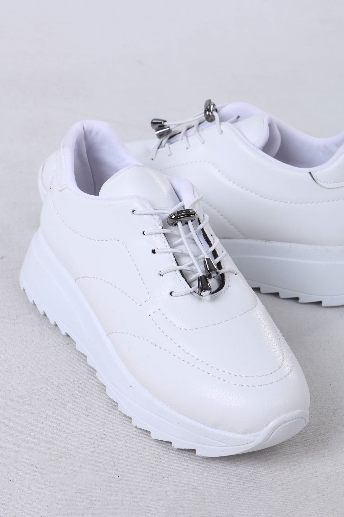 Lanton Beyaz Mat Deri Bağcıklı Kadın Günlük Spor Ayakkabı