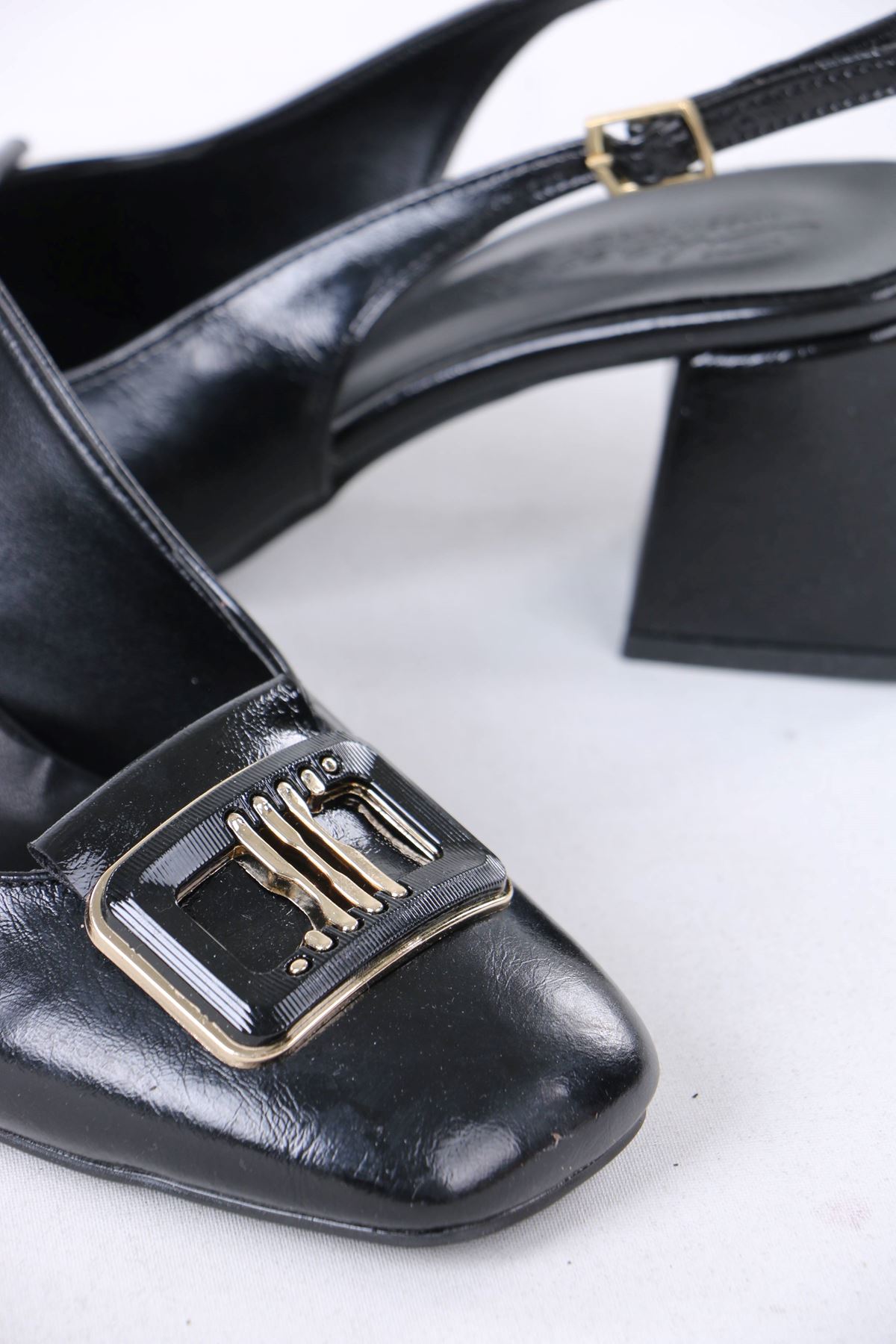 Naeva Siyah Rugan Kalın Topuklu Kadın Ayakkabı