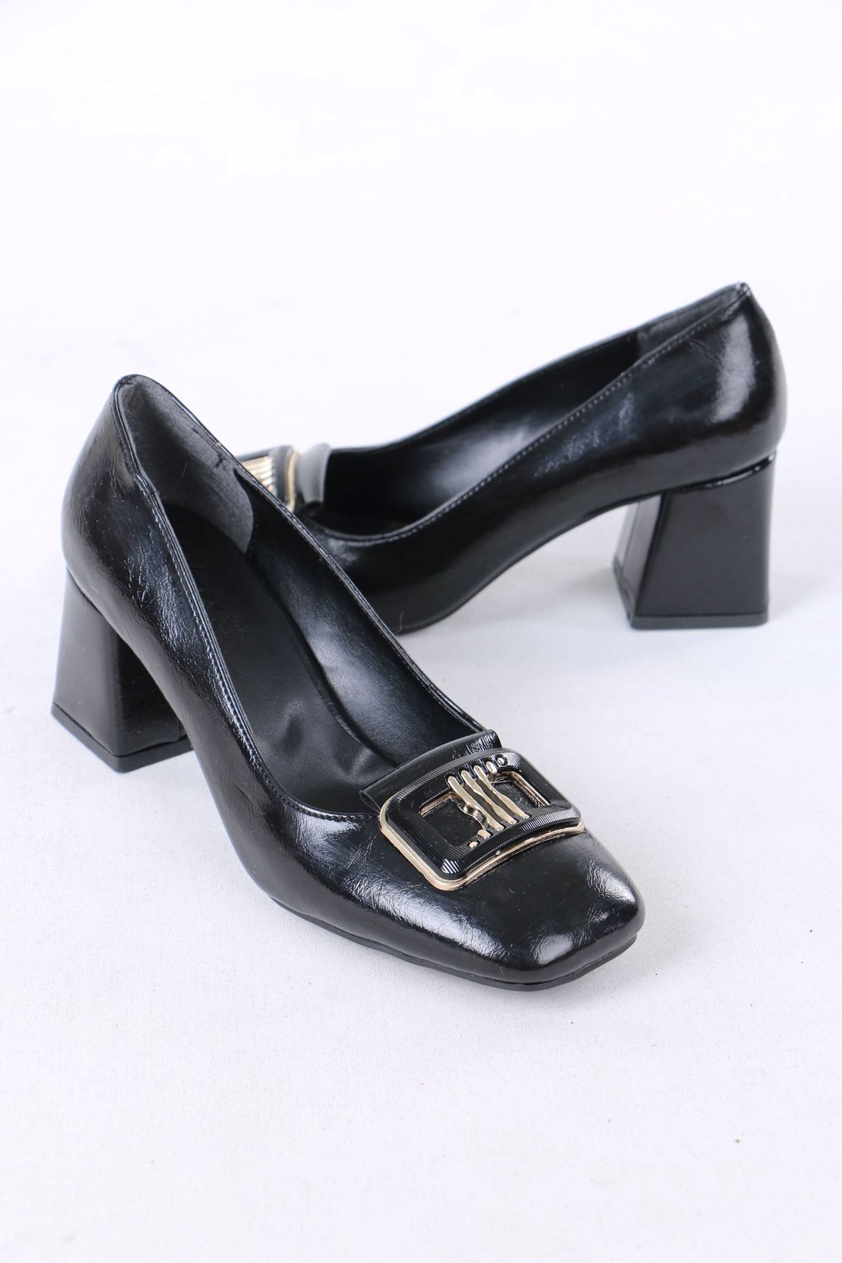 Nevil Siyah Rugan Kalın Topuklu Kadın Ayakkabı