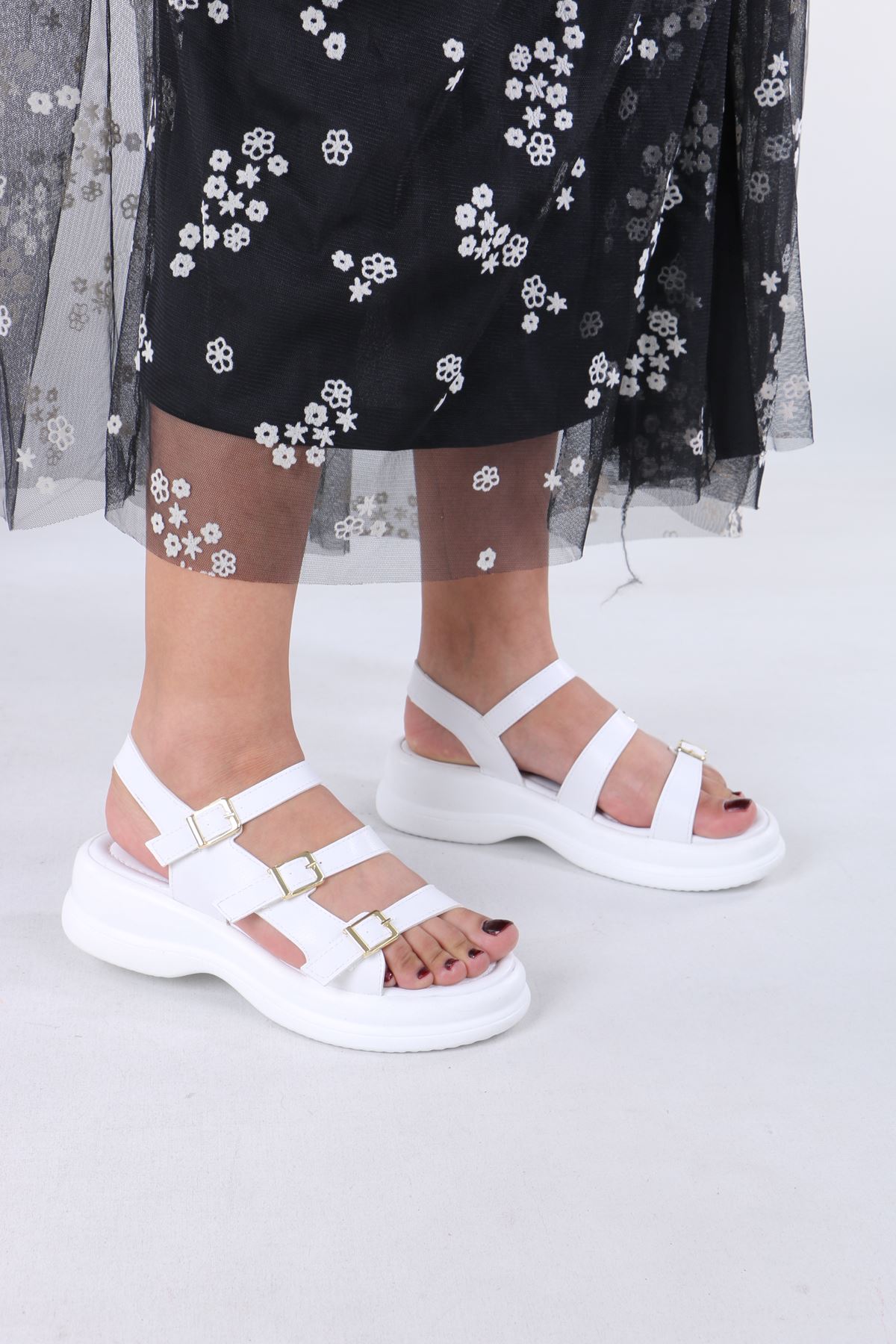 Lucille Beyaz Mat Deri Kadın Sandalet