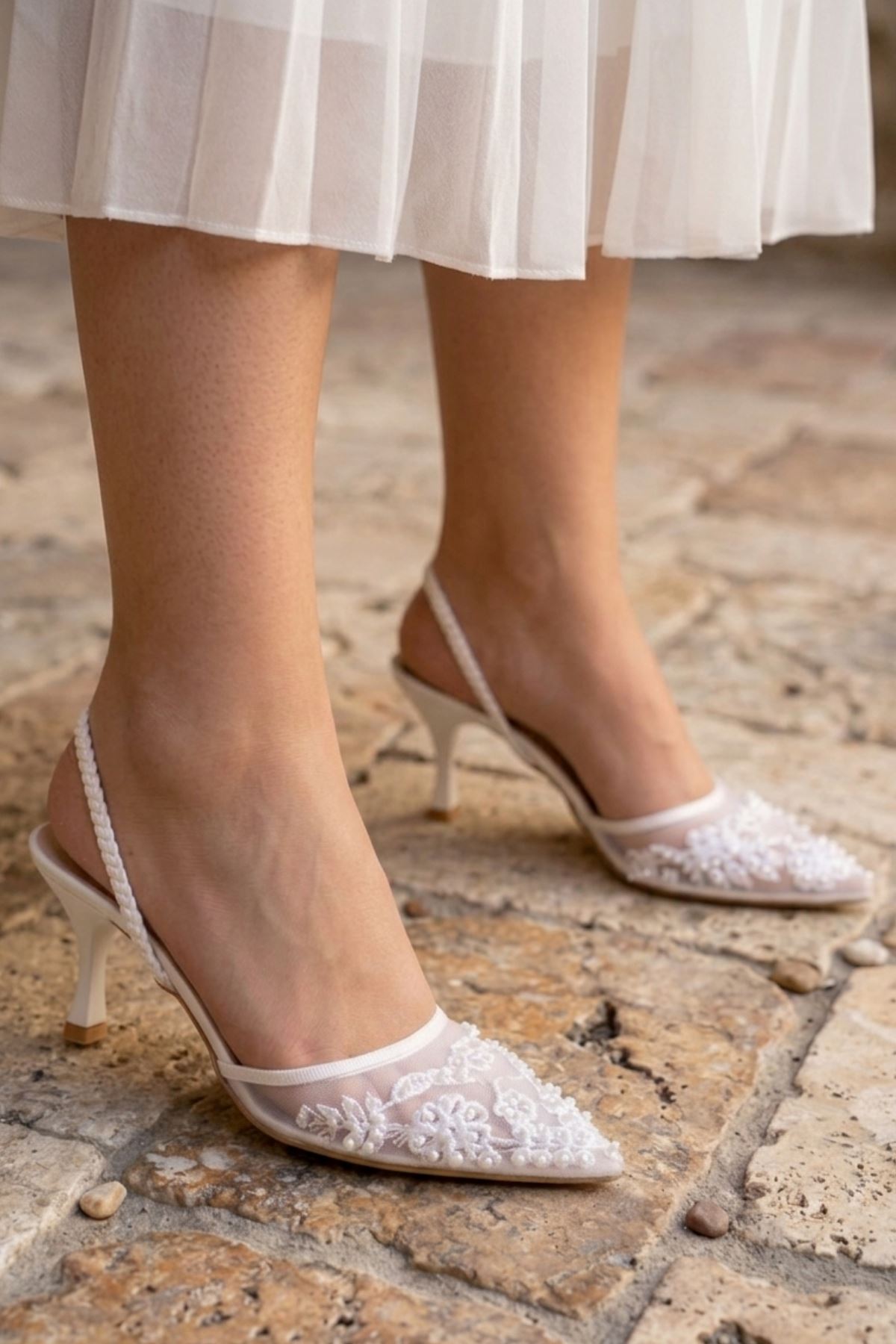 Juene Beyaz Kadın Topuklu Ayakkabı