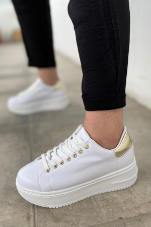 Delit Beyaz Mat Deri Kadın Spor Ayakkabı