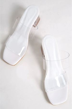 Alix Beyaz Şeffaf Topuklu Kadın Terlik