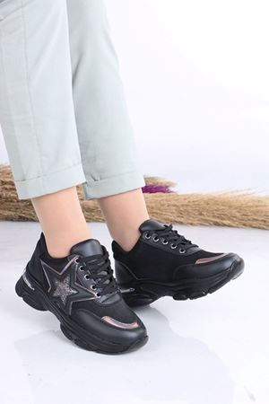 Emma Siyah Mat Deri Bağcıklı Kadın Spor Ayakkabı