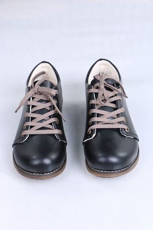 Angilia Siyah Mat Deri Bağcıklı Ortopedik Günlük Kadın Ayakkabı