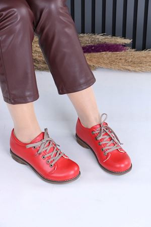 Angilia Kırmızı Mat Deri Bağcıklı Ortopedik Günlük Kadın Ayakkabı