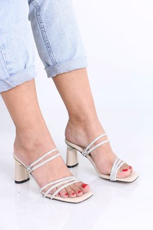 Drake Nude Taşlı Rugan Topuklu Kadın Terlik