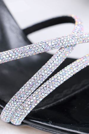 Eldon Siyah Taşlı Topuklu Kadın Ayakkabı