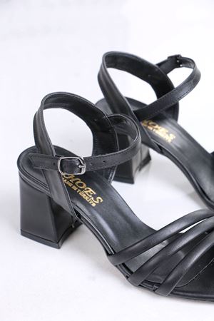 Ferguson Siyah Mat Deri Topuklu Kadın Ayakkabı