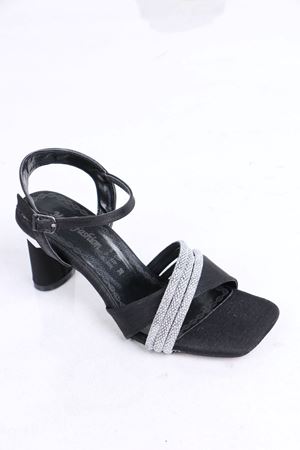 Felix Siyah Taşlı Topuklu Kadın Ayakkabı