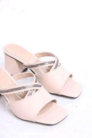 Donovan Bej Mat Deri Topuklu Terlik