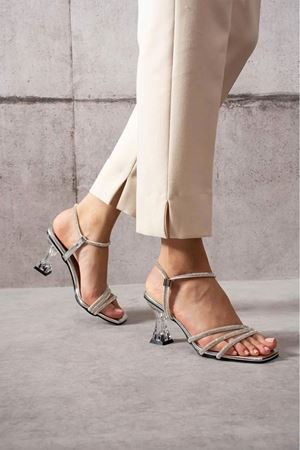 Jasper Gümüş Taşlı Şeffaf Topuklu Kadın Ayakkabı