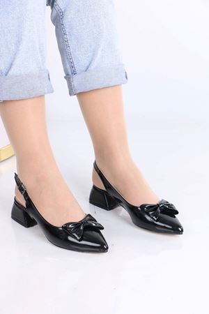 Herman Siyah Rugan Fiyonklu Kadın Topuklu Ayakkabı