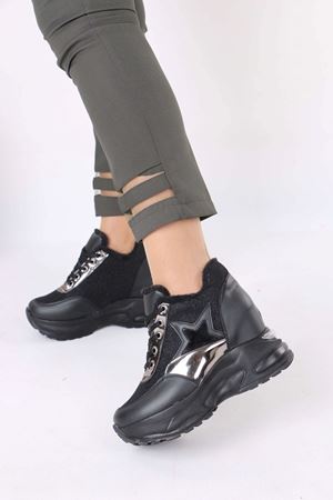 Katle Siyah Kürklü Gizli Topuklu Kadın Spor Ayakkabı