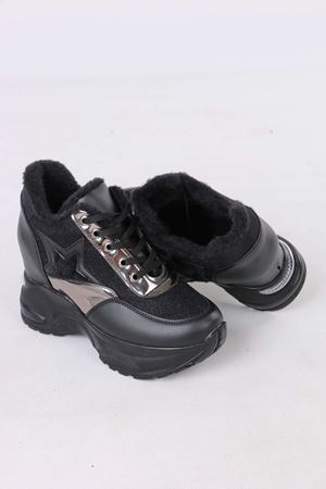 Katle Siyah Kürklü Gizli Topuklu Kadın Spor Ayakkabı