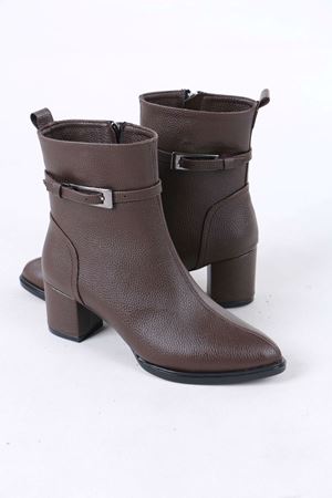 Junious Kahverengi Mat Deri Tokalı Fermuarlı Kadın Bot