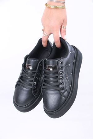 Noll Siyah Mat Deri Bağcıklı Kadın Spor Ayakkabı