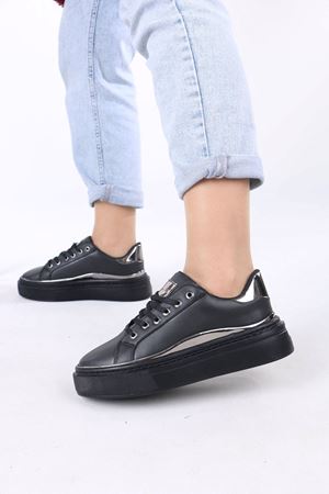 Kalle Siyah Mat Deri Bağcıklı Kadın Spor Ayakkabı