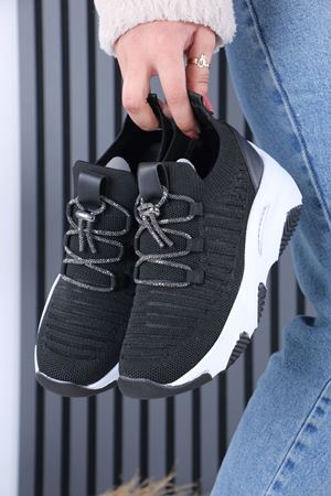 Joella Siyah Beyaz Taban Triko Taşlı Bağcıklı Kadın Spor Ayakkabı