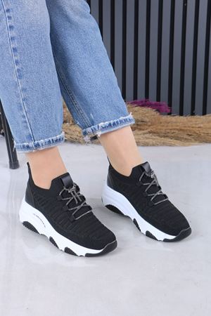 Joella Siyah Beyaz Taban Triko Taşlı Bağcıklı Kadın Spor Ayakkabı