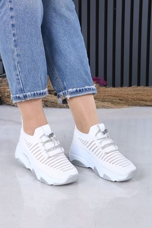 Joella Beyaz Triko Taşlı Bağcıklı Kadın Spor Ayakkabı