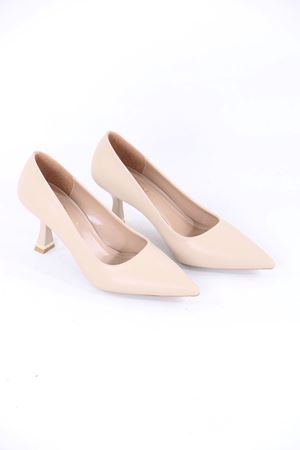 Voleta Bej Mat Deri Topuklu Kadın Ayakkabı