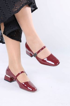 Merla Bordo Rugan Tokalı Topuklu Kadın Ayakkabı