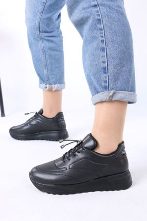 Lanton Siyah Mat Deri Bağcıklı Kadın Günlük Spor Ayakkabı