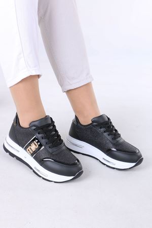 Karter Siyah Beyaz Taban Simli Kadın Spor Ayakkabı
