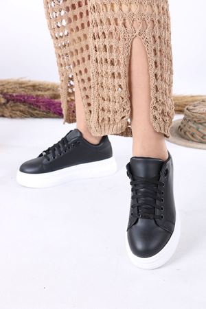 Mavise Siyah Beyaz Taban Mat Deri Kadın Spor Ayakkabı