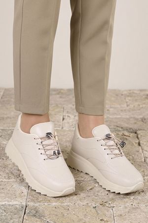 Lanton Bej Mat Deri Bağcıklı Kadın Günlük Spor Ayakkabı