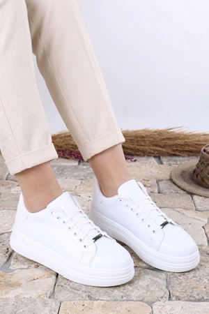 Mavise Beyaz Mat Deri Kadın Spor Ayakkabı
